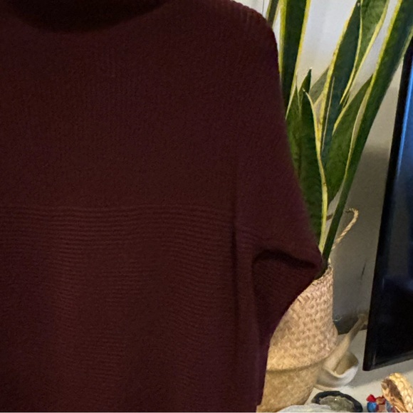 Monk & Lou Kinley Tunic - Picture 4 of 5